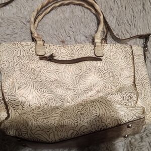 Elegant Cream Patterned Handbag